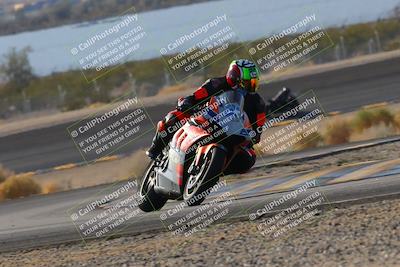 media/Dec-18-2022-SoCal Trackdays (Sun) [[8099a50955]]/Turn 14 (940am)/